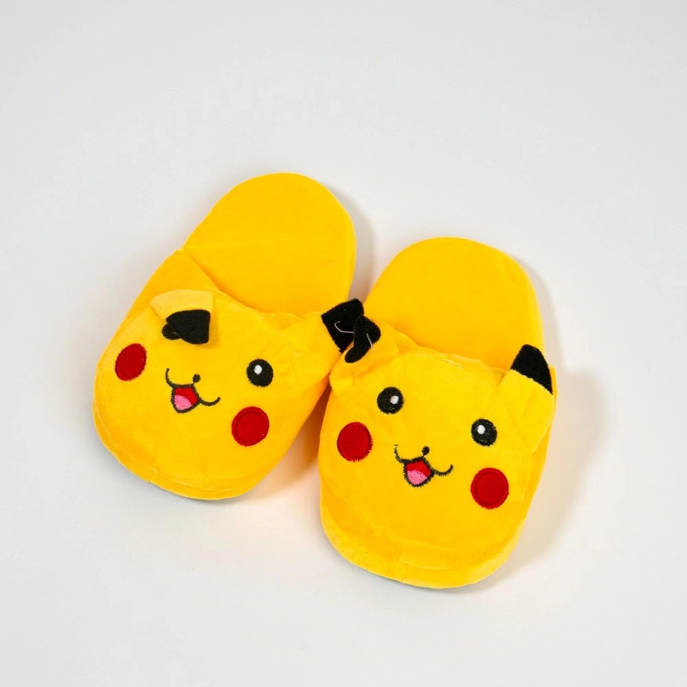 Papuci Pikachu pentru copii mărime unică 22 cm (până la 34)