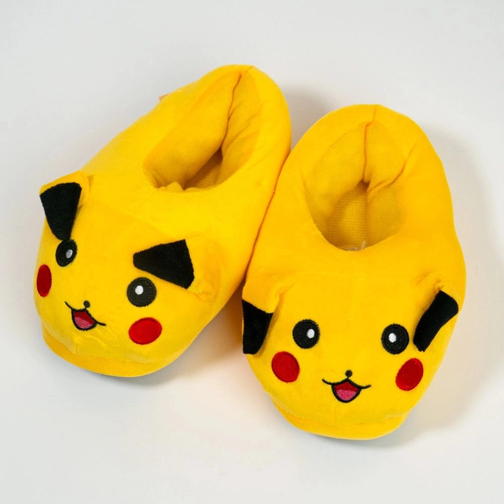 Papuci Pikachu mărime unică 26 cm (36-39)