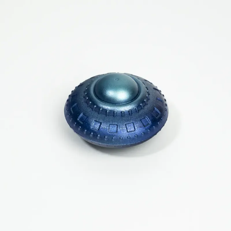 Jucărie care crește în ou UFO