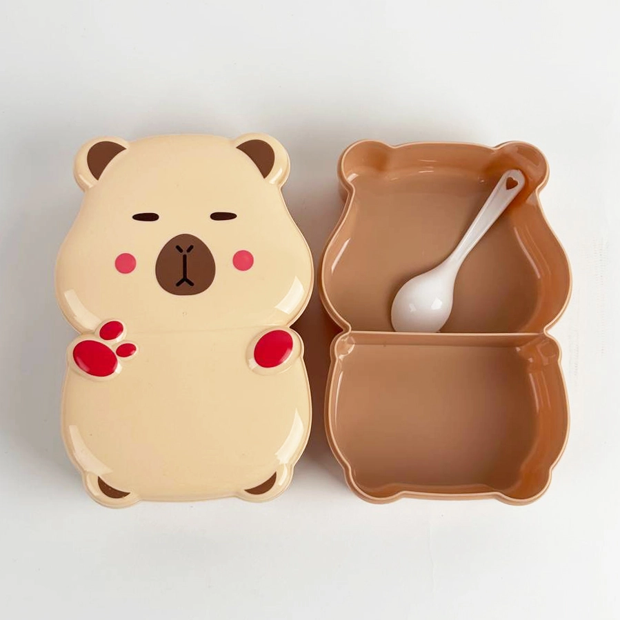 Plastic lunch box (with spoon)